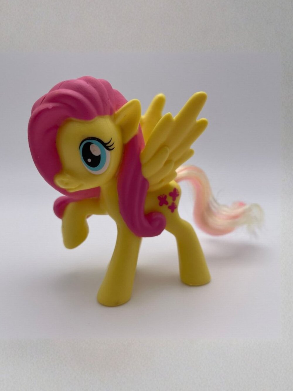 My Little Pony (MLP) Fluttershy McDonalds Happy Meal Toy 2016 G4 (SKU: 420TO)